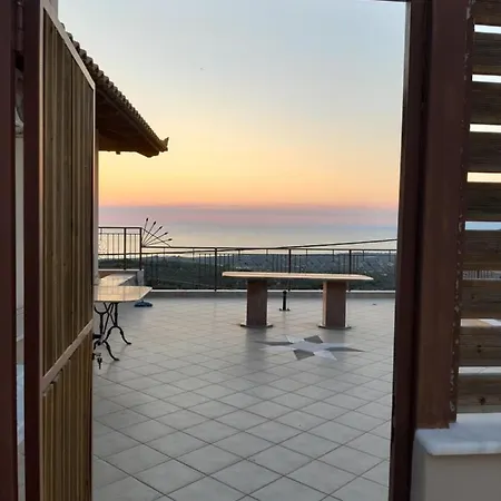 -tsiakos Apartment- In Vryses Κυπαρισσία