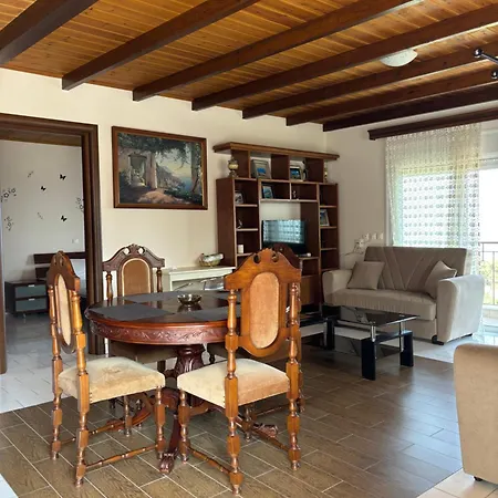 -tsiakos Apartment- In Vryses Διαμέρισμα *