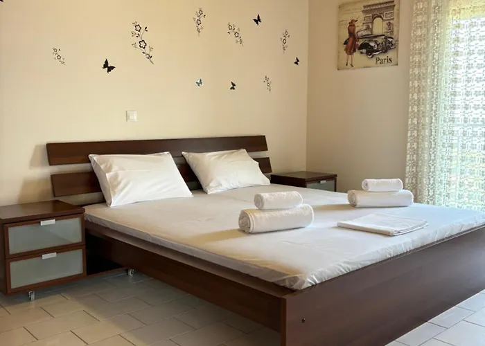 -tsiakos Apartment- In Vryses 基帕里夏