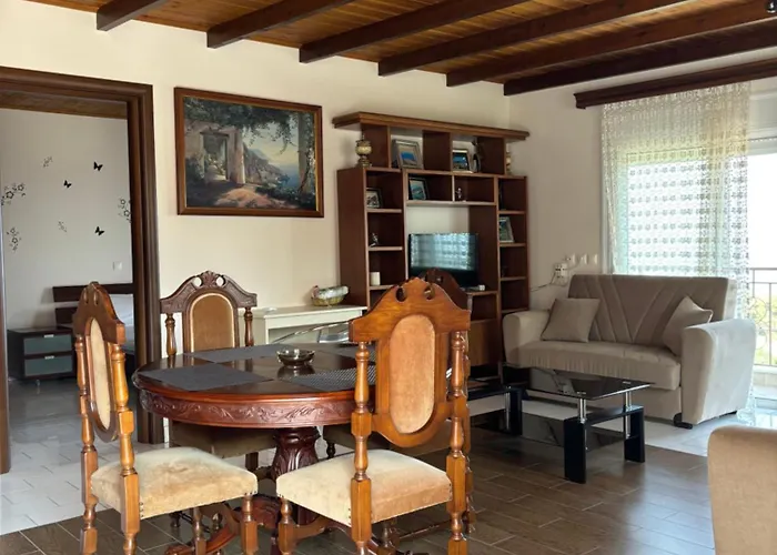 -tsiakos Apartment- In Vryses 公寓 *